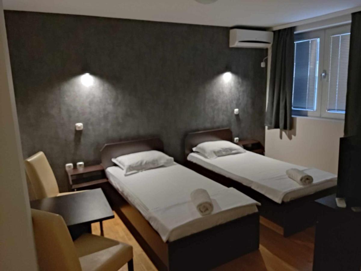 Apartments Philip II أوهغيد المظهر الخارجي الصورة