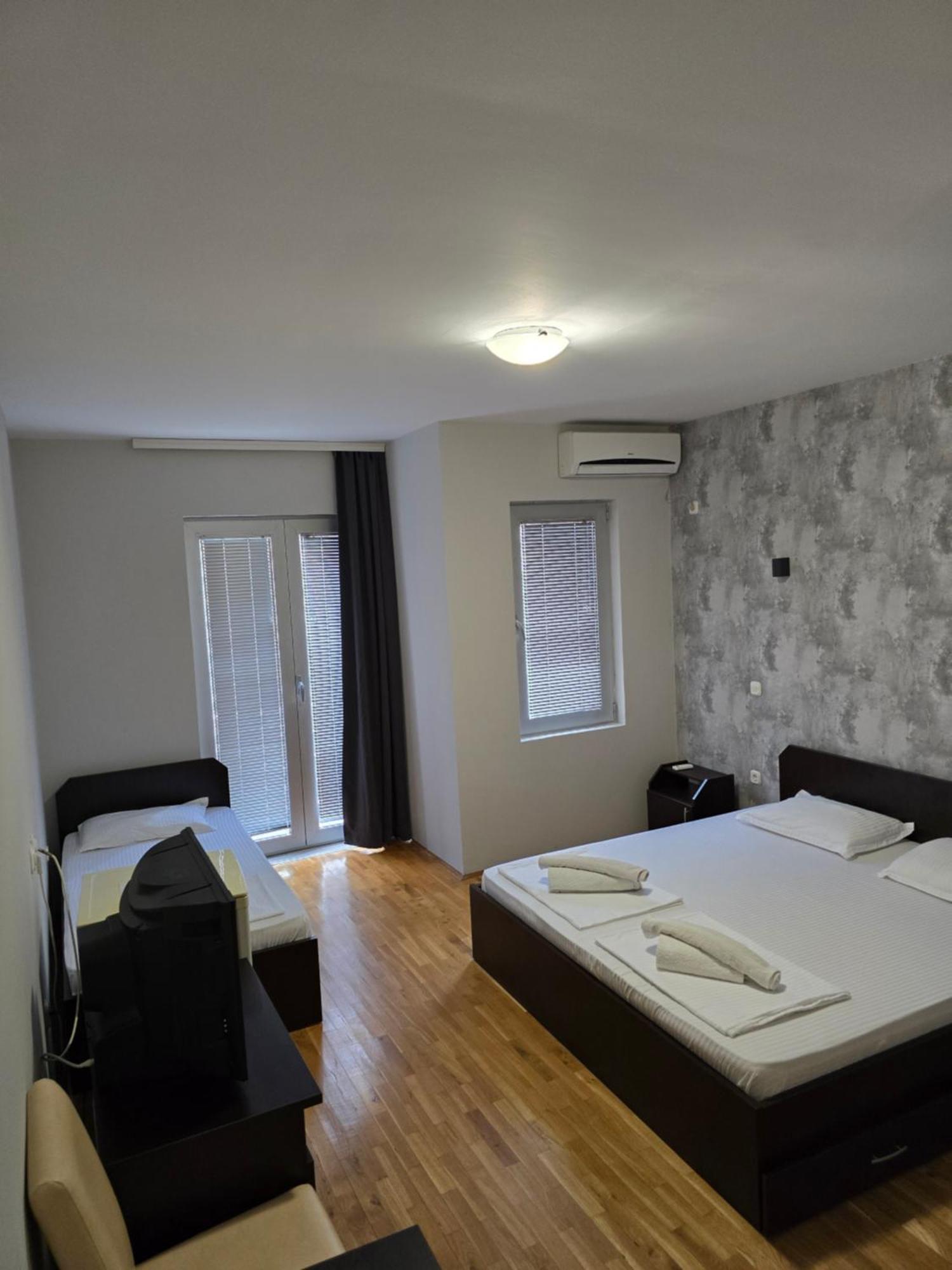Apartments Philip II أوهغيد المظهر الخارجي الصورة